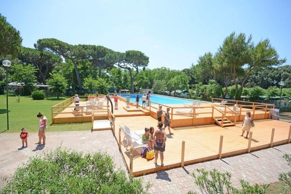 Parco Della Gallinara Lido dei Pini Exterior foto